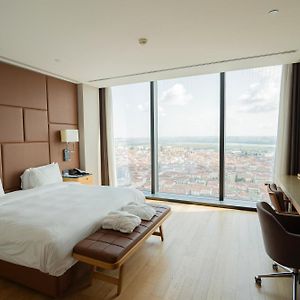 Kamer met een King Size Bed